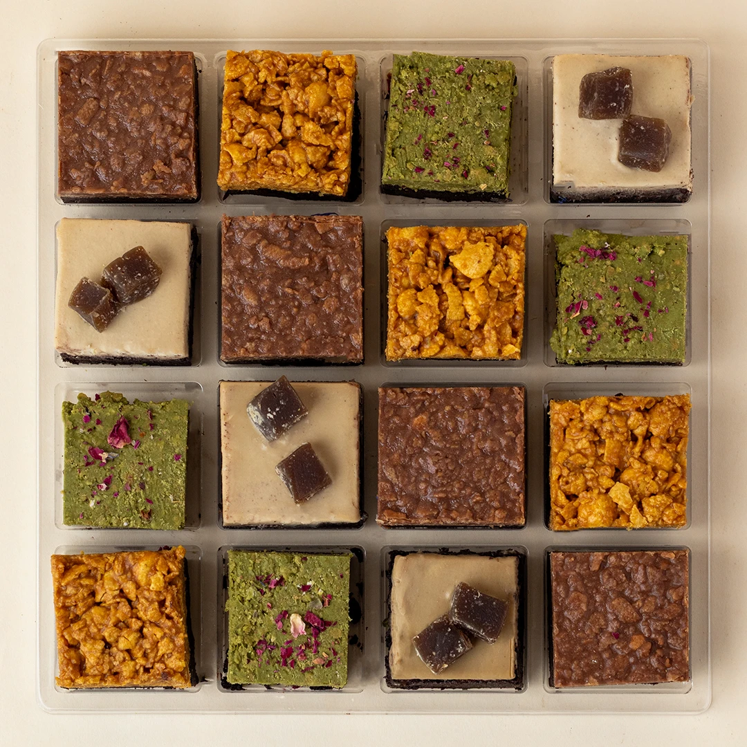 Assorted Brownie Box (Box of 16)
