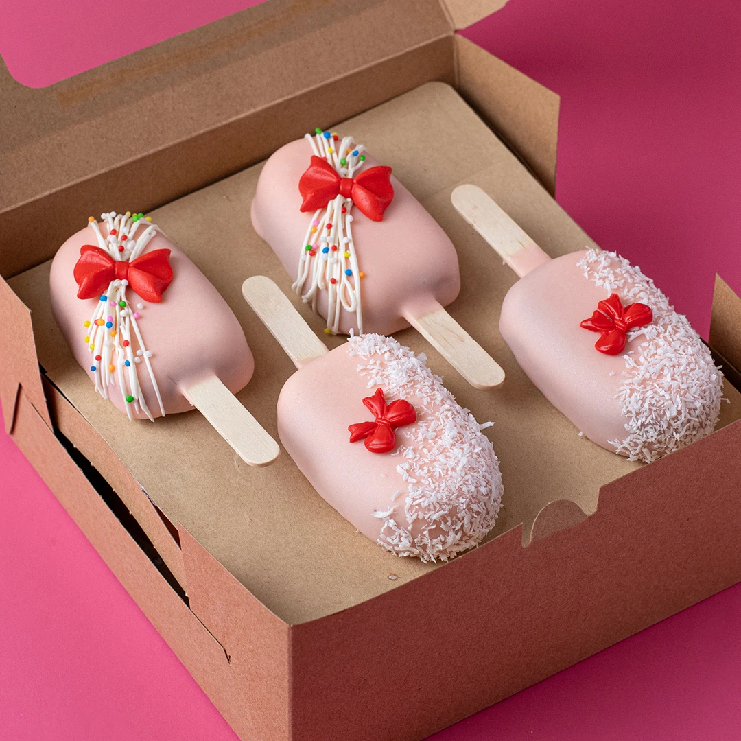 Cake Pops (Pink - 4 pieces)